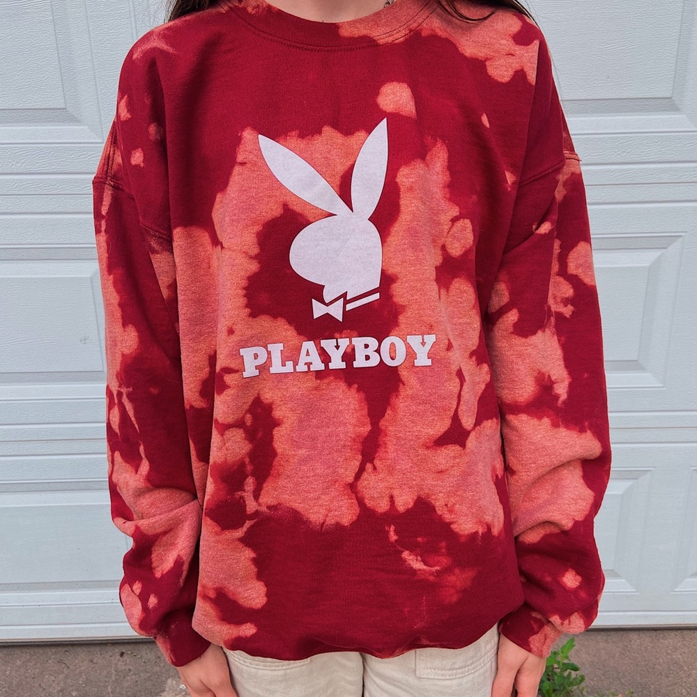 PlayBoy Bunny crewneck 🍎